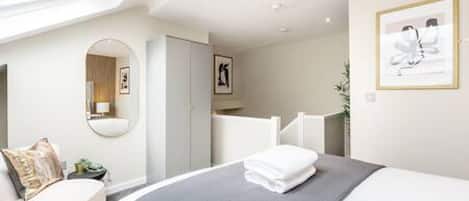 อพาร์ทเมนท์ | 2 ห้องนอน, เตารีด/โต๊ะรีดผ้า, อินเทอร์เน็ตความเร็วสูง