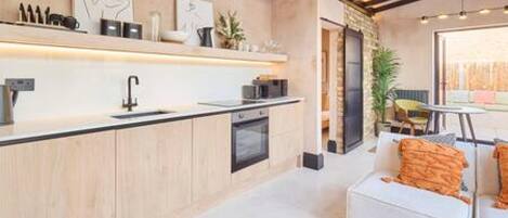 公寓 | 1 多间卧室、熨斗/熨衣板、高速上网