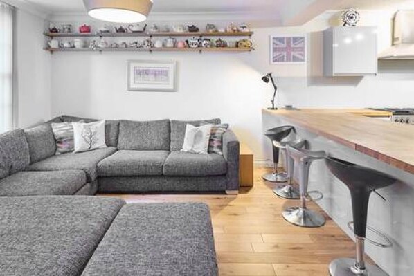 House | 2 bedrooms, Internet - Host Stay Cobb Court (Margate)