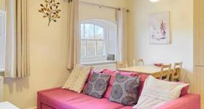 Host Stay Nunnery Fields