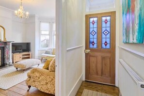 House | 4 bedrooms, iron/ironing board - Host Stay Bellevue Road (Ramsgate)