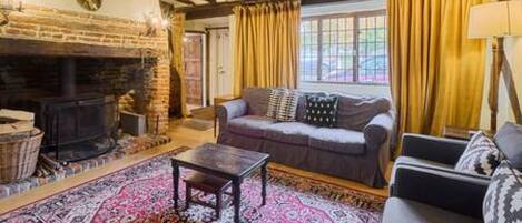 House | 4 bedrooms, iron/ironing board