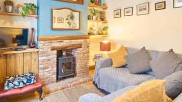 1 bedroom, iron/ironing board, Internet