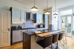 House | 5 bedrooms, Internet - Host Stay Belmont Road (Broadstairs)