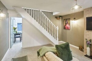 House | 1 bedroom, iron/ironing board