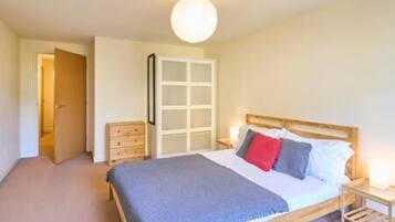 Apartment | 2 bedrooms, Internet