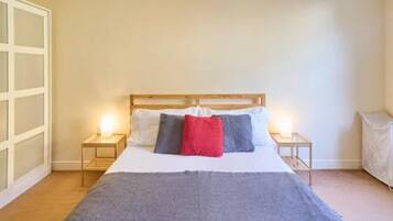 Apartment | 2 bedrooms, Internet