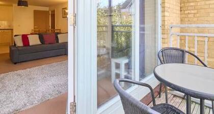 Host Stay Bingley Court