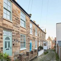 House | 2 bedrooms, iron/ironing board