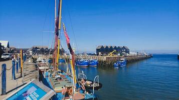 Apartemen | 2 kamar tidur dan setrika/meja setrika