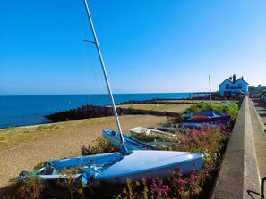 Apartment | 2 bedrooms, iron/ironing board - Host Stay Sail Away (Whitstable)