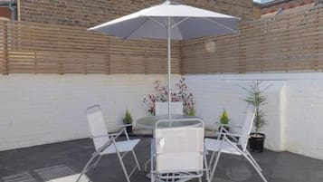 House | 2 bedrooms, iron/ironing board