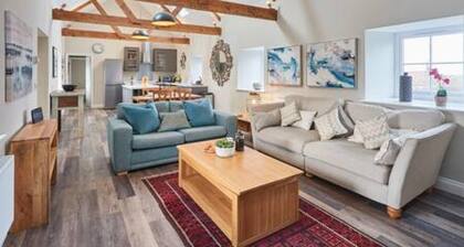 Host Stay The Loft