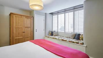 House | 2 bedrooms, iron/ironing board