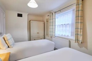 Hus | 2 soverom og strykejern/-brett