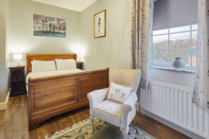 Casa | 2 quartos, ferros/tábuas de passar roupa