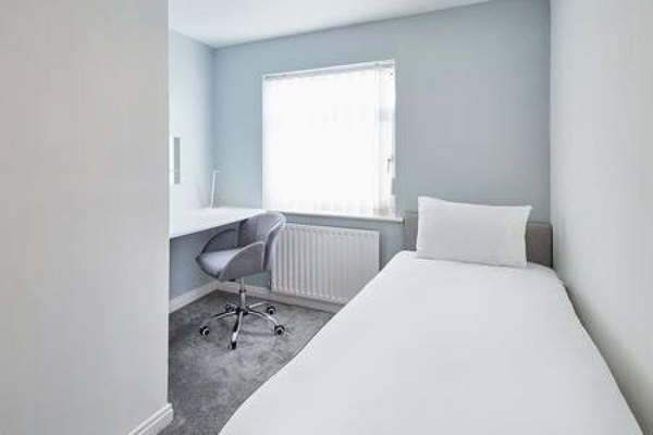 House | 3 bedrooms, iron/ironing board, high-speed internet