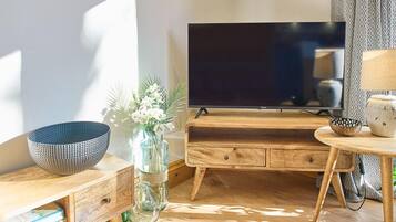 1 bedroom, iron/ironing board