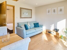 House | 1 bedroom, iron/ironing board