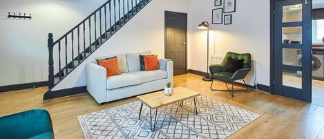 2 bedrooms, iron/ironing board