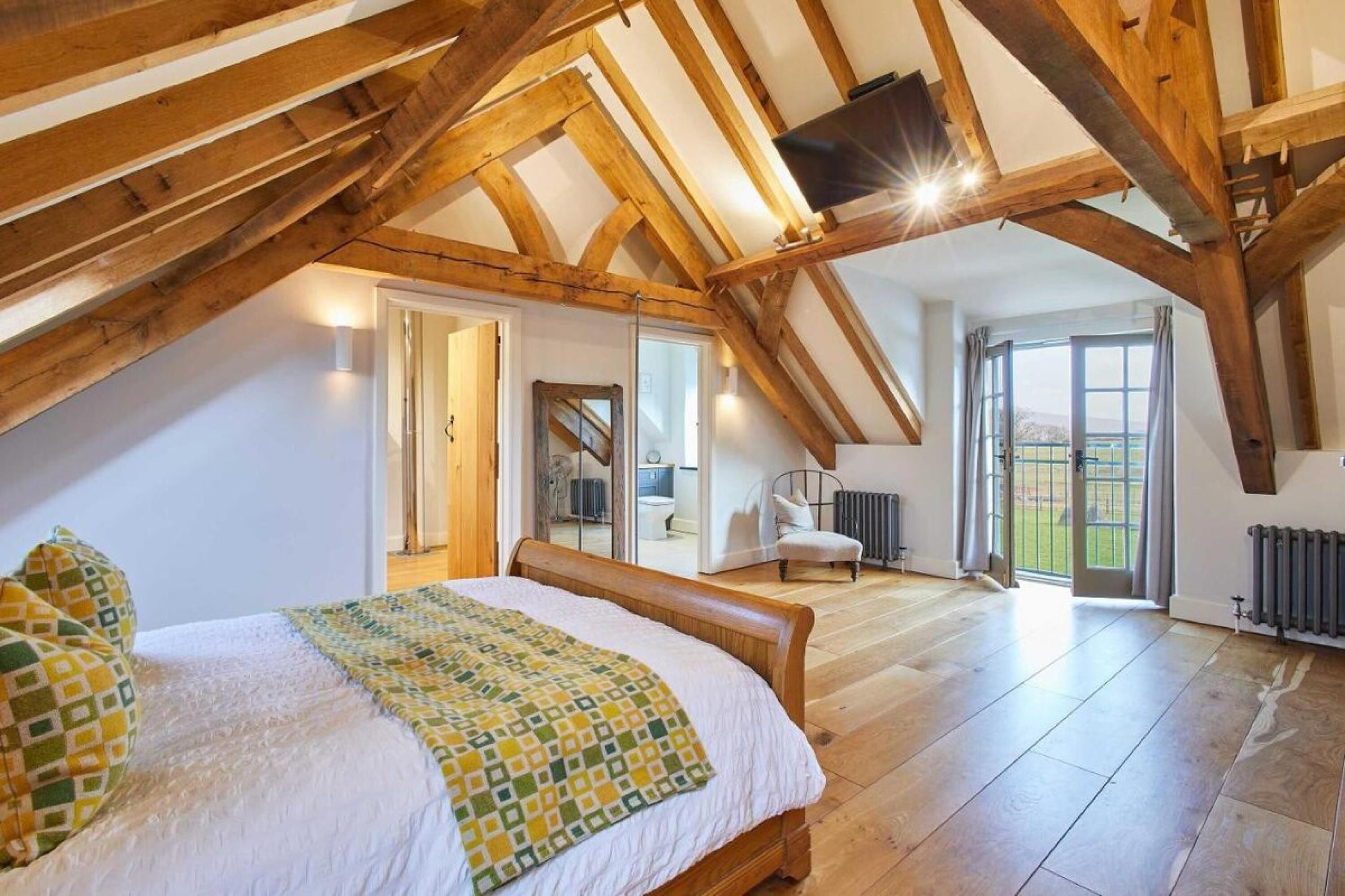 House | 6 bedrooms, iron/ironing board