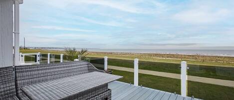 House | 2 bedrooms, iron/ironing board