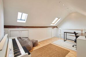 House | 2 bedrooms, iron/ironing board - Host Stay Fifth Avenue (York)