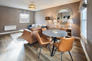 House | 2 bedrooms - Host Stay Anchor Reach (Whitby)