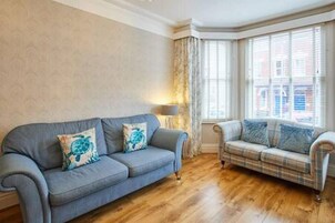 独立别墅 | 5 多间卧室、熨斗/熨衣板