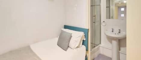 独立别墅 | 2 多间卧室、熨斗/熨衣板