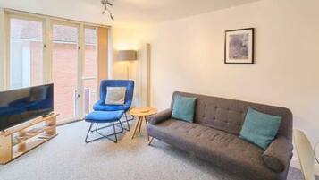 House | 2 bedrooms, iron/ironing board