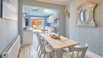 House | 3 bilik tidur