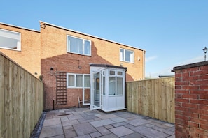 House | 2 bedrooms, iron/ironing board - Host Stay Station View (Saltburn-by-the-Sea)