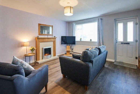 House | Interior - Host Stay Station View (Saltburn-by-the-Sea)