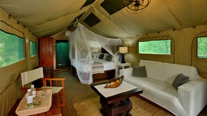 Tent | 1 bilik tidur, meja, ruang kerja komputer riba, cadar katil 
