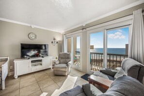 TV - Oceanfront condo in gated community that Sleeps 7 with amazing views! (Panama City Beach)