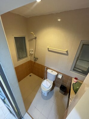 Rom – deluxe | Bad