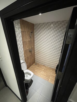 Basic-værelse | Badeværelse | Gratis toiletartikler