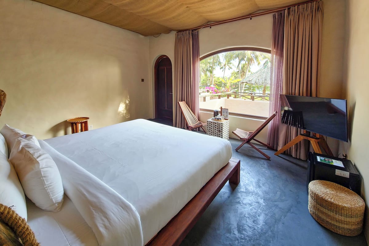 Junior Villa, Beach View | 1 bedroom, hypo-allergenic bedding, down comforters
