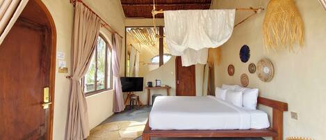 Signatur-villa - udsigt til pool | 1 soveværelse, allergivenligt sengetøj, dundyner, individuelt design