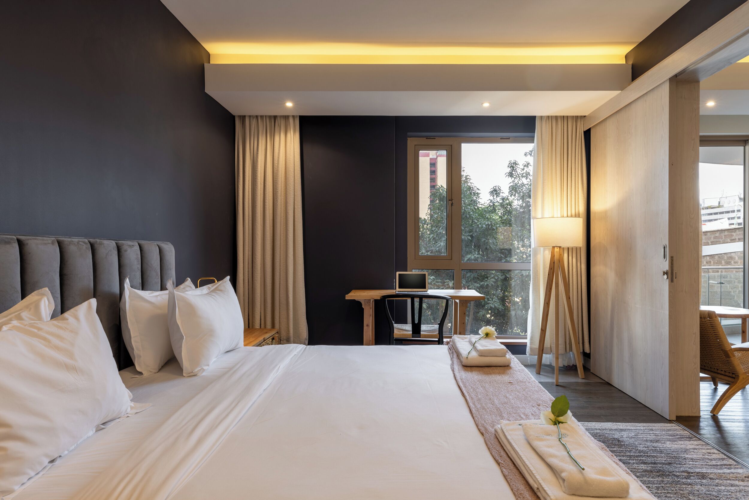 1 bedroom, in-room safe, iron/ironing board, free WiFi