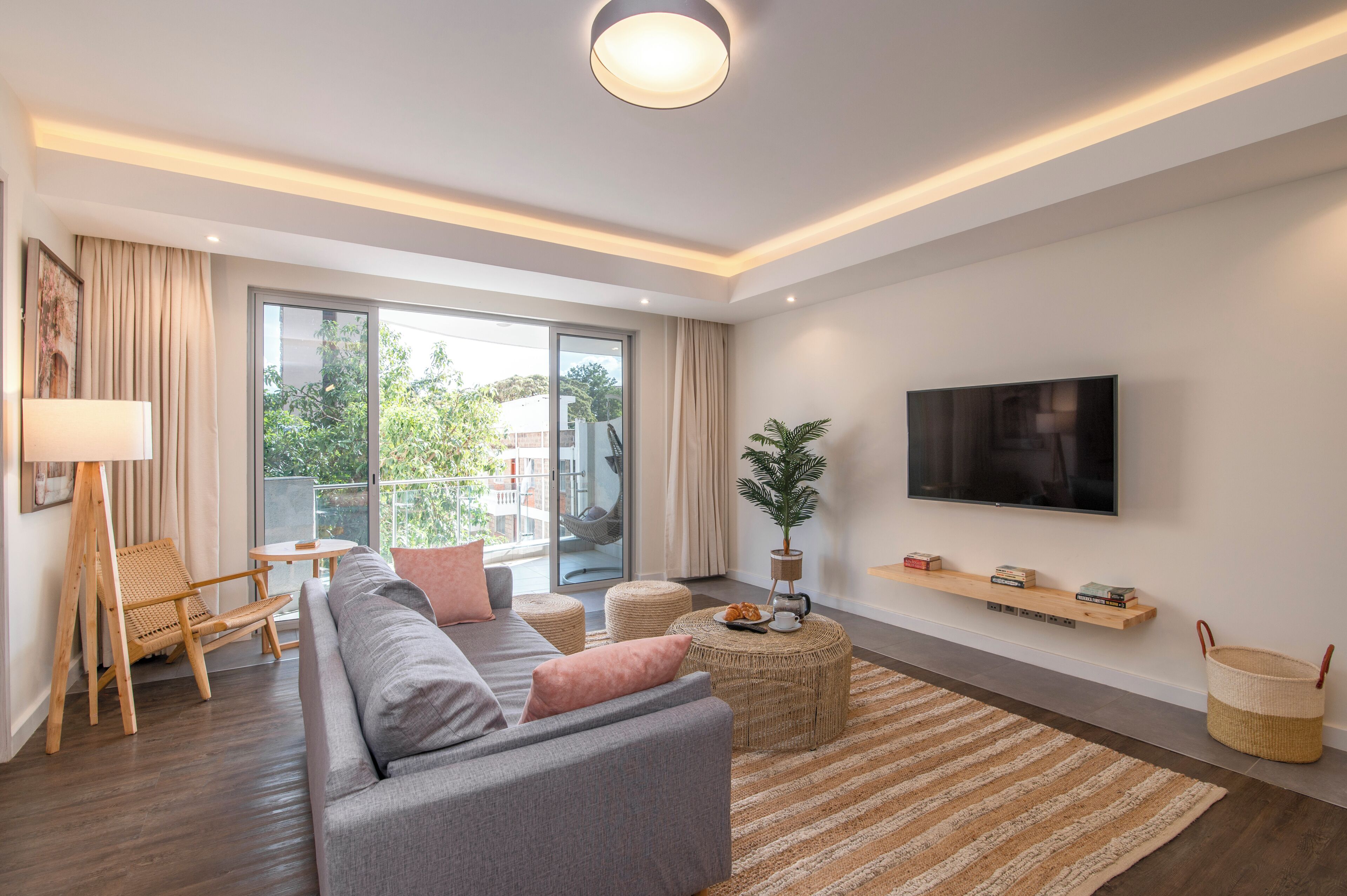 Departamento (Capital Sapphire Line 1 bed) | Área de sala de estar | Televisión 