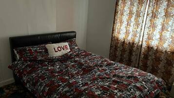 House | 3 bedrooms, bed sheets