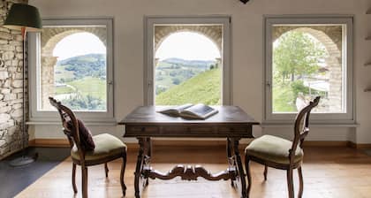 Villa Langhe - Three Bedroom Villa, Sleeps 7