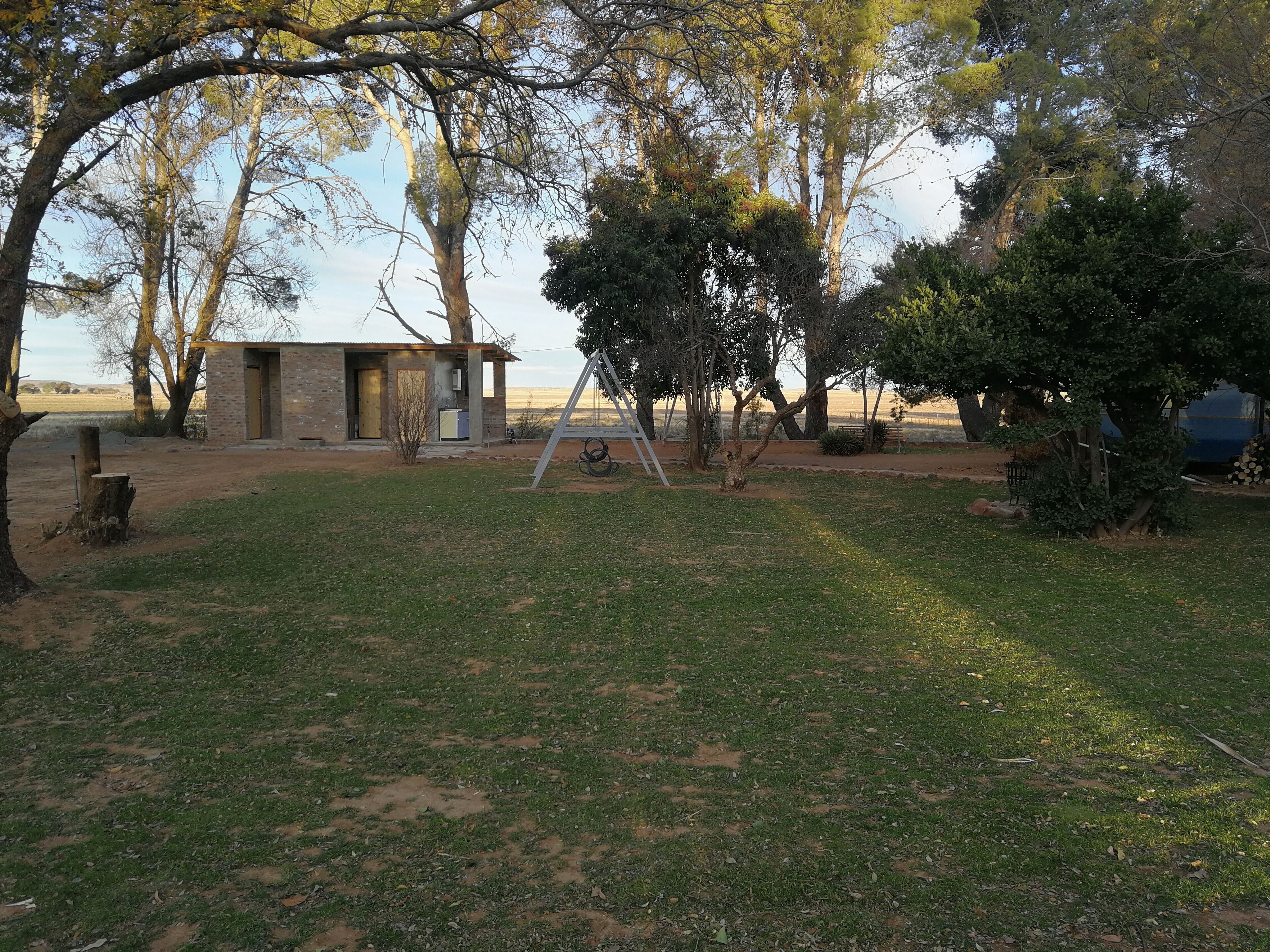 Stacaravan, 1 slaapkamer, kitchenette | Badkamer | Een douche, een regendouche, handdoeken, toiletpapier