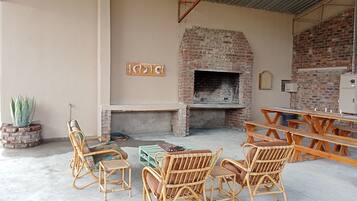 Huis, 2 slaapkamers, keuken | Terras