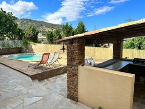 Terrace/patio - Charmante Villa Avec Piscine, vue mer sur la Commune de Furiani Proche de Bastia (Furiani)