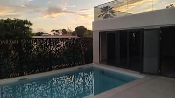 Piscine extérieure