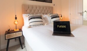 3 quartos, ferros/tábuas de passar roupa, Wi-Fi, roupa de cama