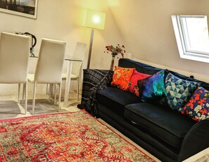 Apartment | Living area - Small 1-bed Apartment in London (South Croydon)